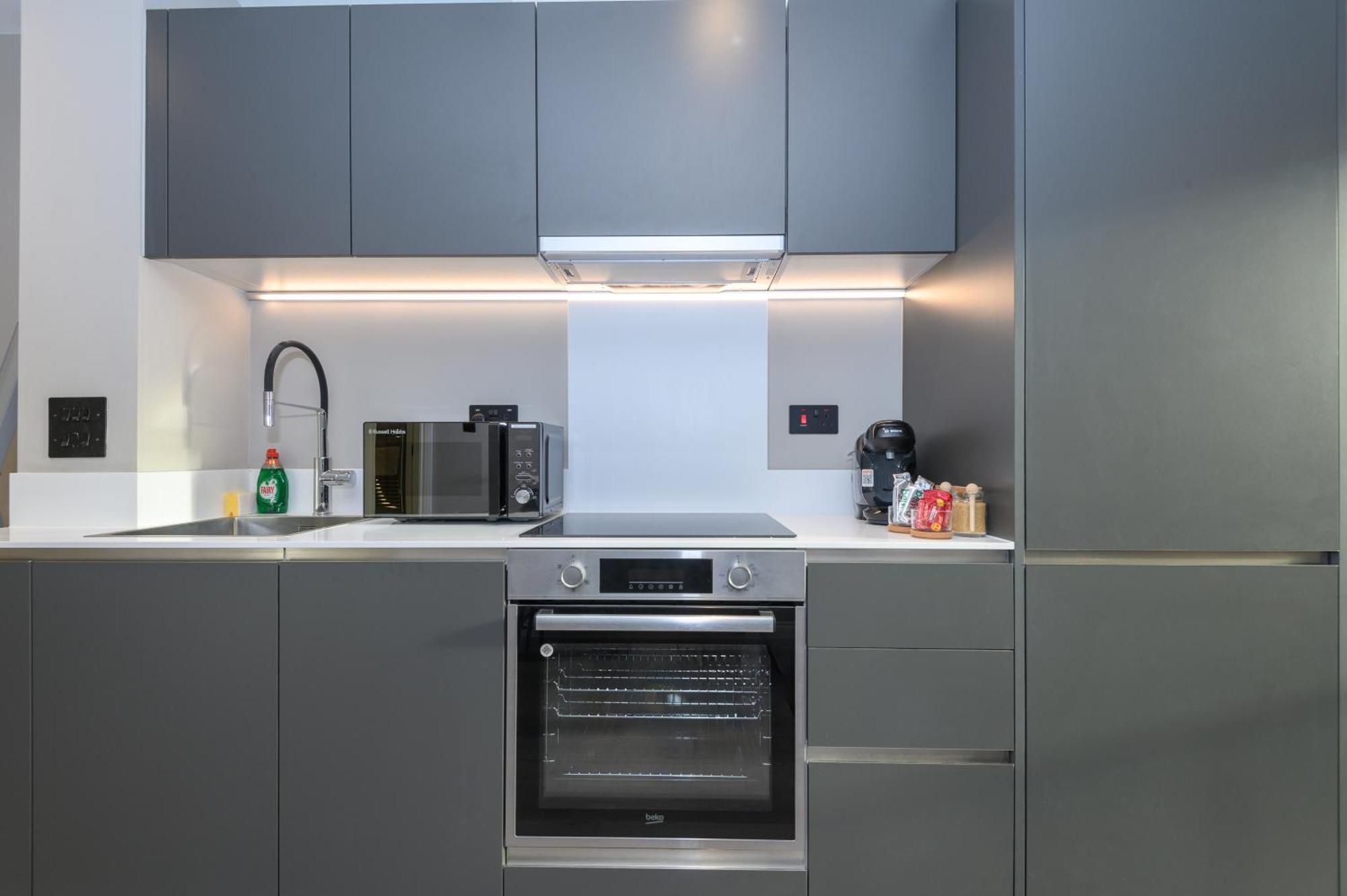 Superior 1 Bed By Leeds Train Staiton Apartment